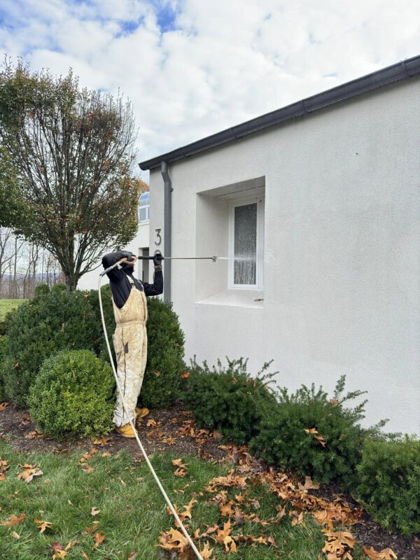 pressure wash house